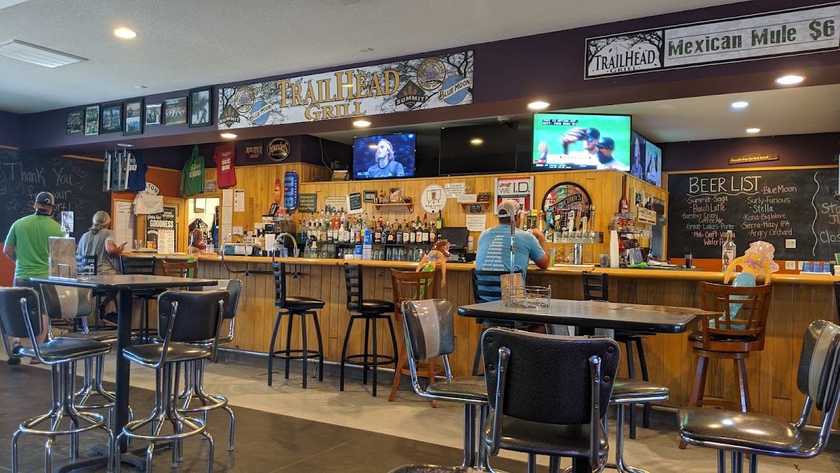 Trailhead Grill And Lanes